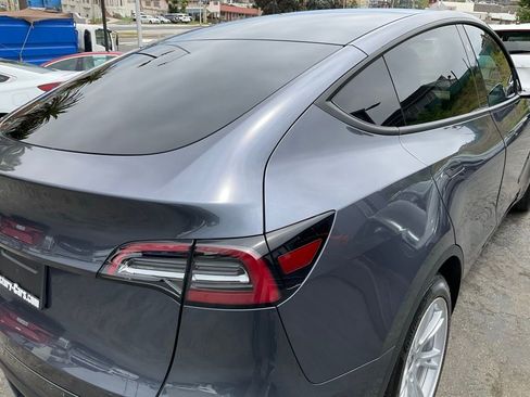 Used 2023 Tesla Model Y 2WD image 87