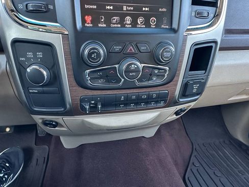 Used 2014 RAM 3500 Laramie AWD/4WD image 17