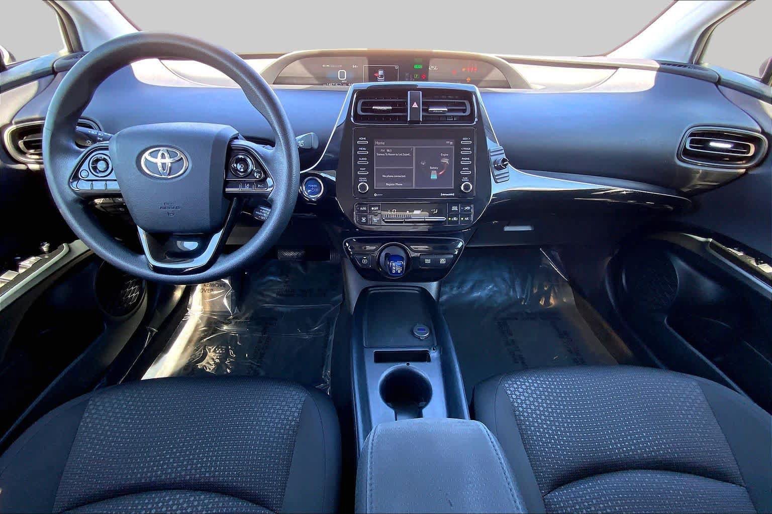 Used 2022 Toyota Prius LE FWD image 15