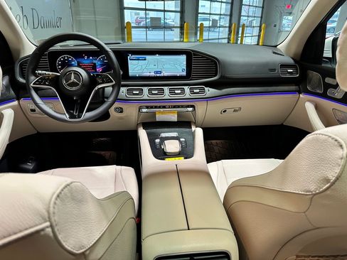 Certified 2026 Mercedes-Benz GLE 450 4MATIC image 6