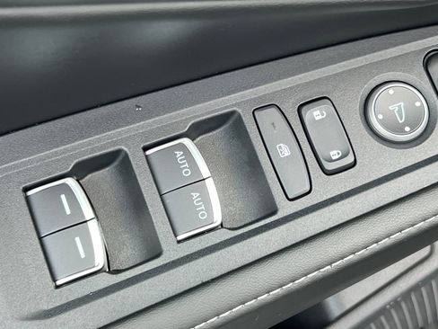 Certified 2025 Honda Accord Sport image 13