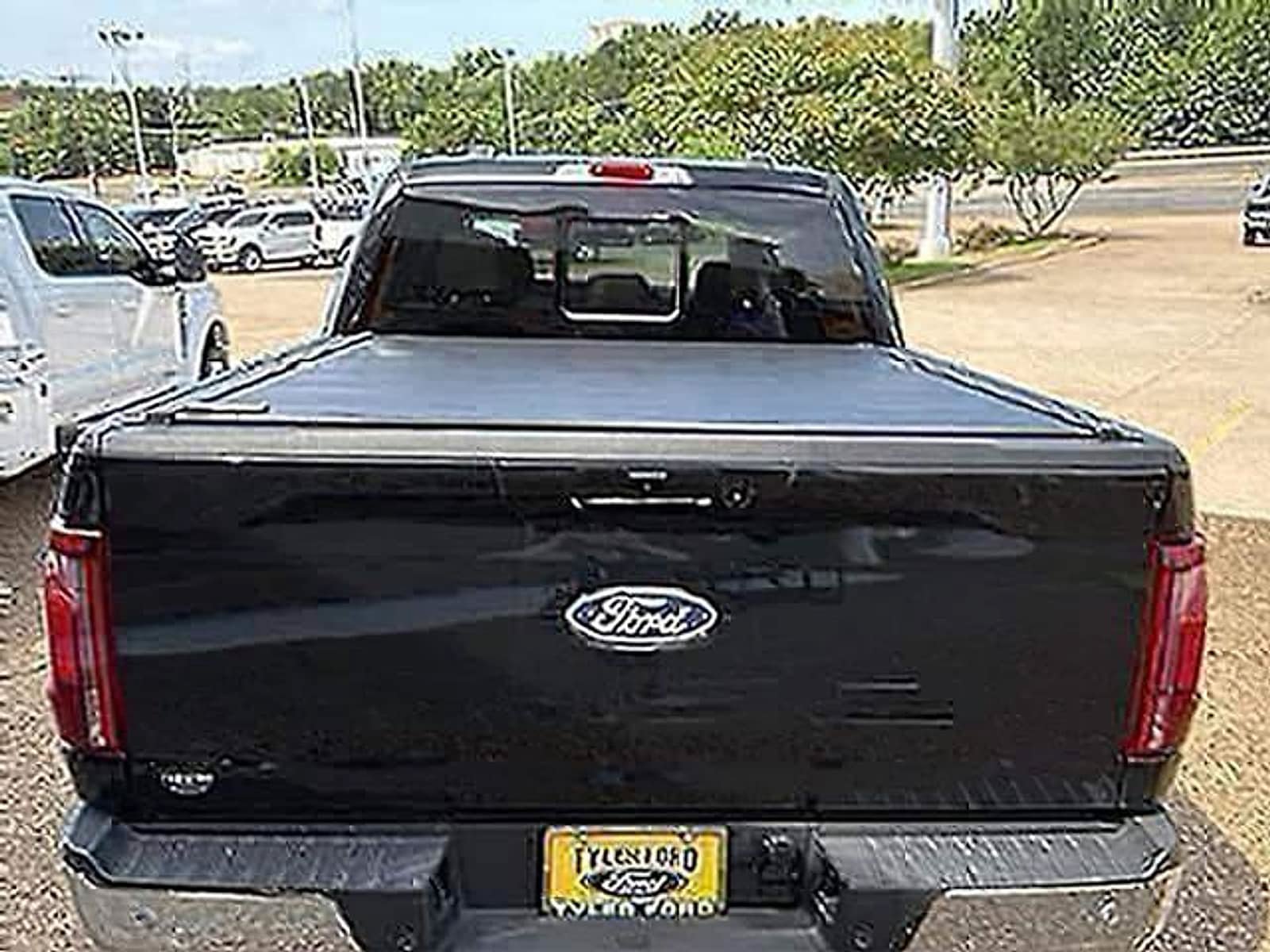 Used 2025 Ford F150 Lariat w/ Equipment Group 502A High AWD/4WD image 6