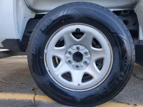 Used 2016 Chevrolet Silverado 1500 W/T image 37