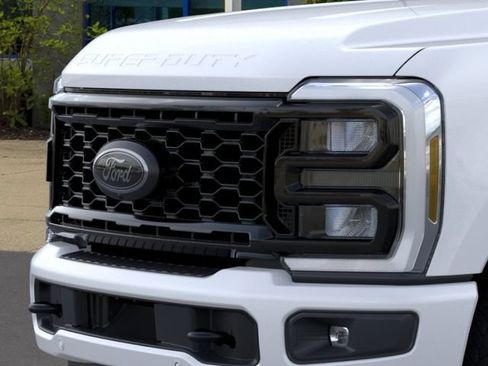 New 2026 Ford F350 Lariat w/ Black Appearance Package AWD/4WD image 18
