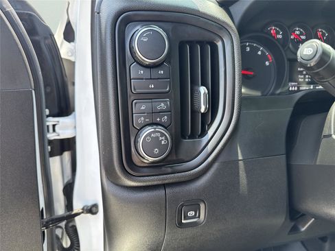 Used 2024 Chevrolet Silverado 2500 Custom w/ Custom Value Package AWD/4WD image 19