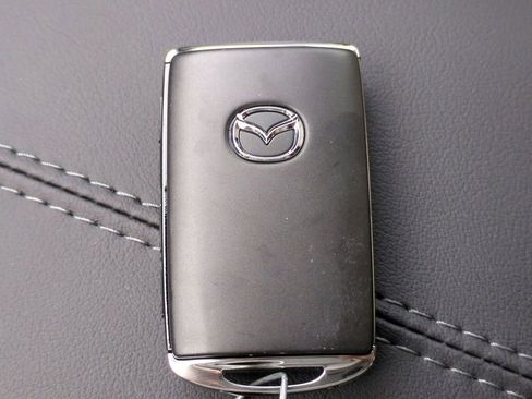 New 2025 MAZDA CX-30 AWD 2.5 S w/ Preferred Package image 32