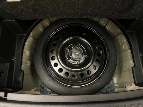 Used 2025 Chevrolet Equinox LT image 68