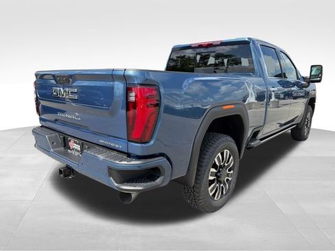 New 2026 GMC Sierra 2500 Denali Ultimate AWD/4WD image 7