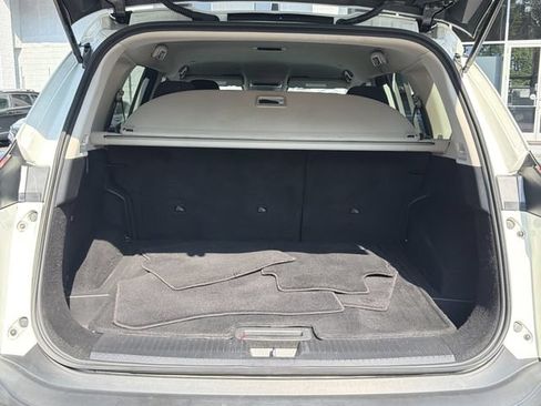 Used 2022 Nissan Rogue S FWD image 28