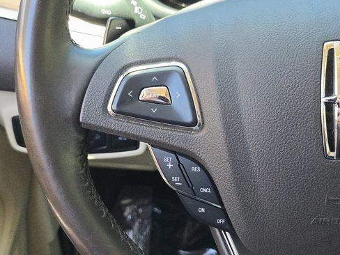 Used 2016 Lincoln MKC Select w/ Select Plus Package FWD image 23