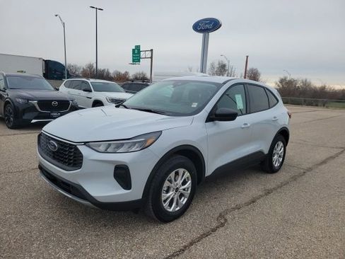 New 2026 Ford Escape Active w/ Tech Pack #1 image 17
