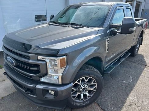 Certified 2022 Ford F250 Lariat AWD/4WD image 1