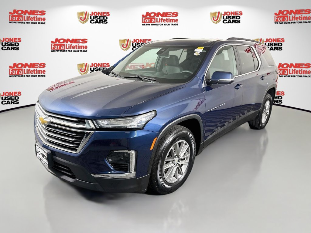 Used 2023 Chevrolet Traverse LT FWD image 12