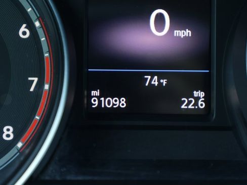 Used 2018 Volkswagen Atlas SE image 23