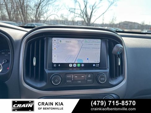 Used 2017 Chevrolet Colorado Z71 w/ Z71 Midnight Edition image 30