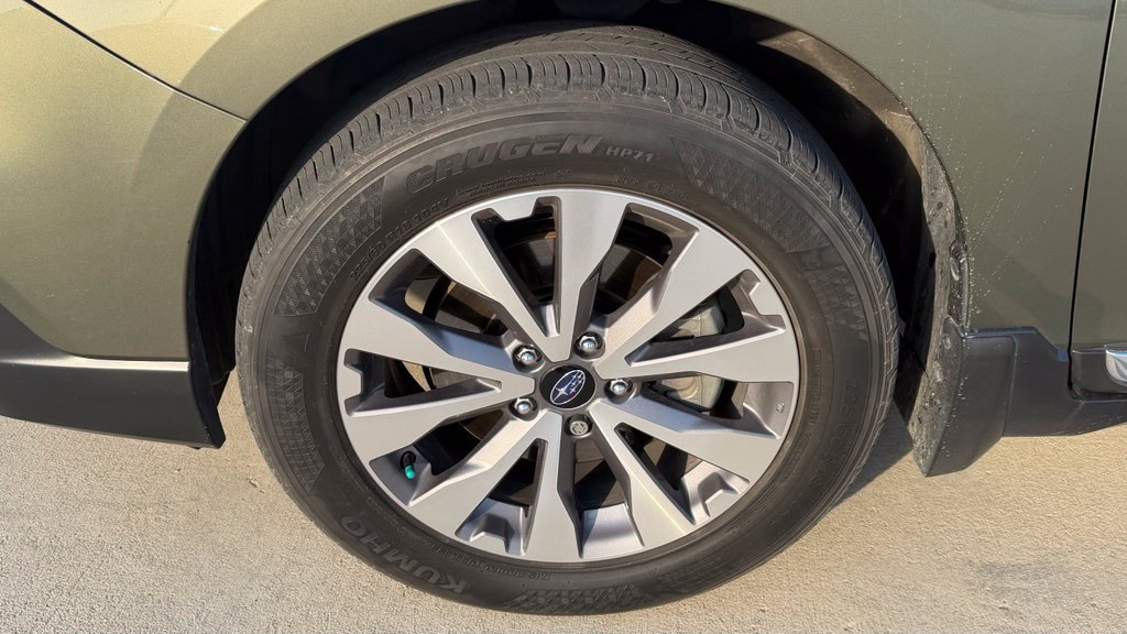 Used 2019 Subaru Outback 2.5i Touring AWD/4WD image 10