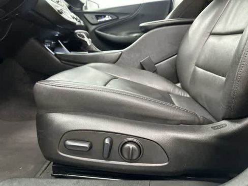 Used 2024 Chevrolet Malibu LT image 26