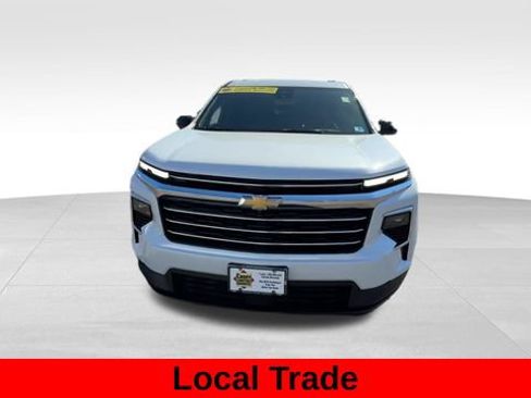 Used 2026 Chevrolet Traverse LT w/ Driver Confidence Package FWD image 12