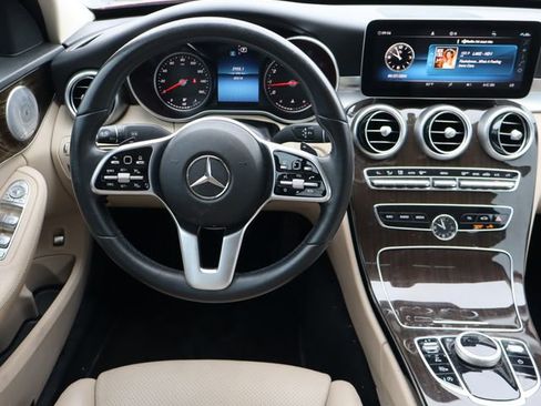 Used 2019 Mercedes-Benz C 300 Sedan image 21