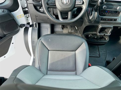 Used 2025 RAM ProMaster 3500 w/ Convenience Group image 20