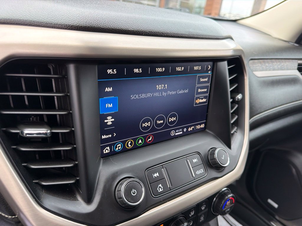 Used 2021 GMC Acadia Denali w/ Denali Ultimate Package AWD/4WD image 15