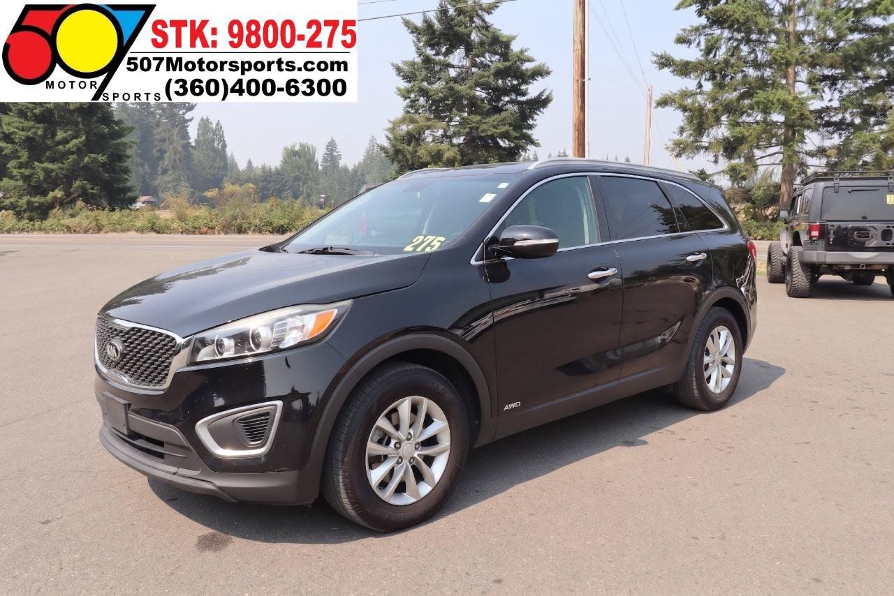 Used 2016 Kia Sorento AWD w/ LX Convenience Package image 2