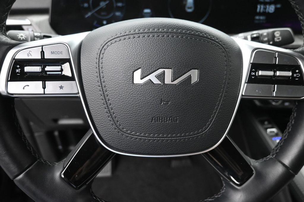 Used 2024 Kia Telluride SX AWD/4WD image 21