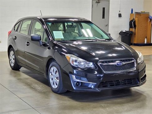 Used 2016 Subaru Impreza 2.0i image 3