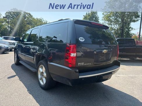 Used 2011 Chevrolet Suburban LTZ AWD/4WD image 9