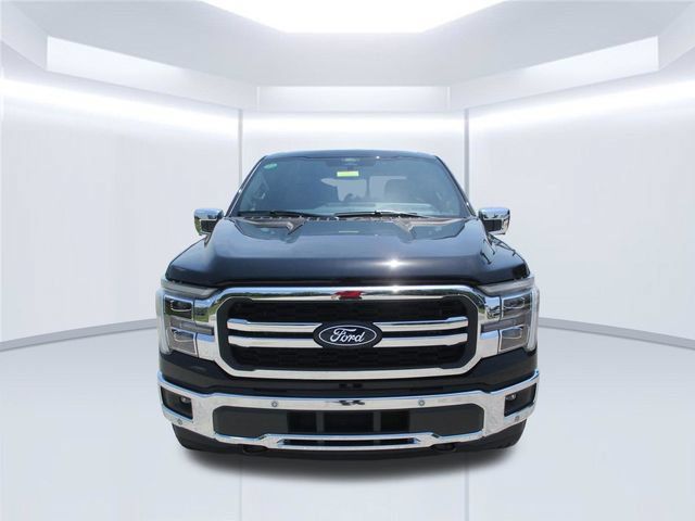 Used 2025 Ford F150 Lariat w/ Equipment Group 502A High AWD/4WD image 2