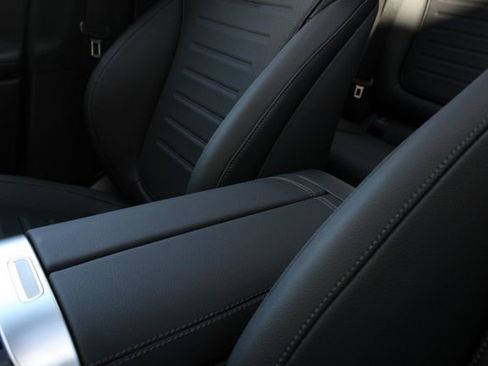 New 2026 Mercedes-Benz GLC 300 4MATIC image 18