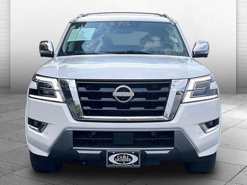 Used 2024 Nissan Armada Platinum w/ Captain's Chairs Package AWD/4WD image 2