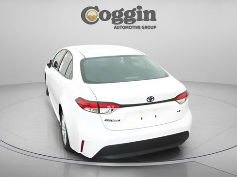 New 2026 Toyota Corolla LE image 13