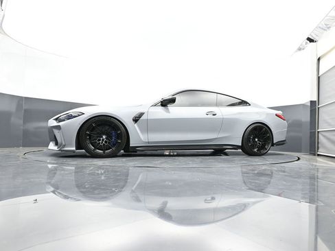 Used 2021 BMW M4 Competition w/ M Carbon Exterior Package RWD image 34