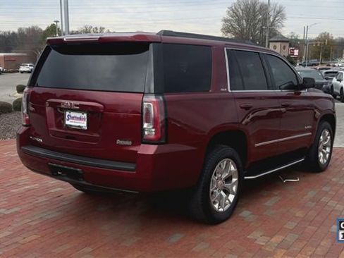 Used 2019 GMC Yukon SLE w/ SLE Value Package image 2