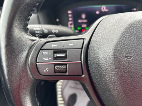 Used 2023 Honda Accord Sport image 17