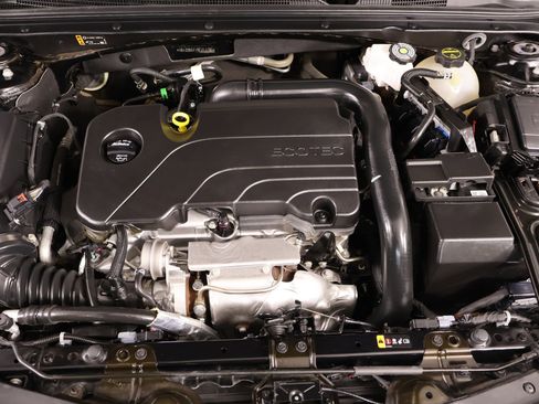 Used 2024 Chevrolet Malibu LT FWD image 19