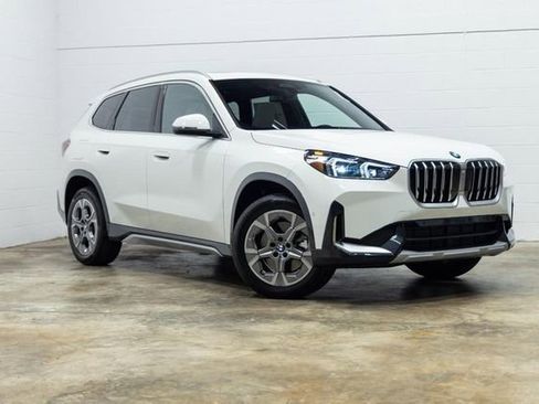 Used 2025 BMW X1 xDrive28i image 5