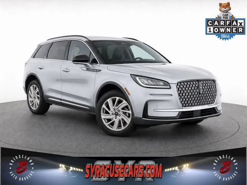 Used 2023 Lincoln Corsair AWD image 1