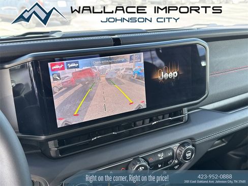 Used 2025 Jeep Gladiator Rubicon image 29