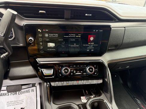 Used 2024 GMC Sierra 2500 AT4 w/ AT4 Premium Plus Package image 22