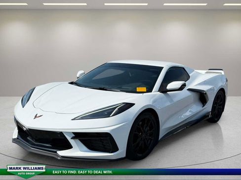 Used 2023 Chevrolet Corvette Stingray Preferred Conv w/ Z51 Performance Package RWD image 2