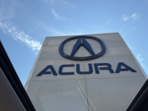 Used 2025 Honda Pilot Elite image 2