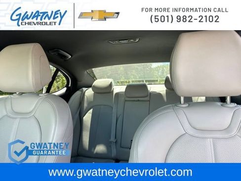 Used 2023 Genesis G70 2.0T AWD/4WD image 25