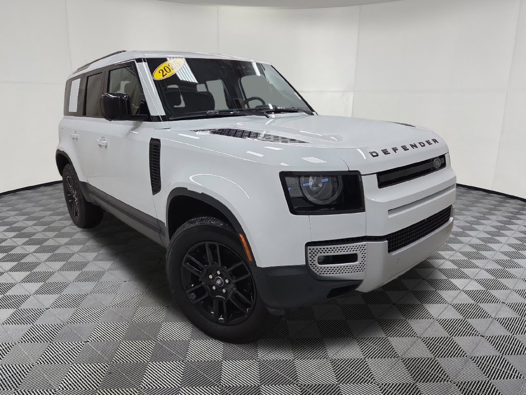 Used 2025 Land Rover Defender 110 S AWD/4WD image 3