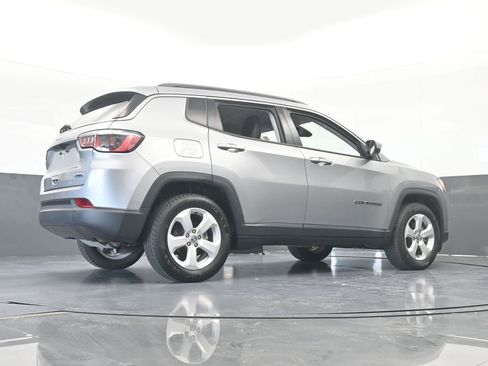 Used 2020 Jeep Compass Latitude image 61