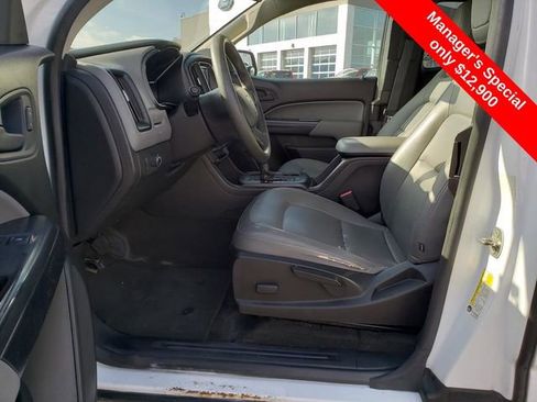 Used 2015 Chevrolet Colorado W/T image 12