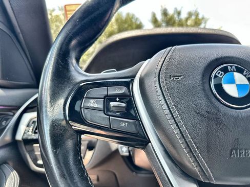 Used 2017 BMW 530i RWD image 31
