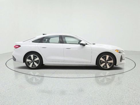 Used 2025 Audi A5 2.0T Premium Plus w/ Premium Plus AWD/4WD image 4