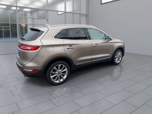Used 2019 Lincoln MKC Select w/ Select Plus Package AWD/4WD image 8